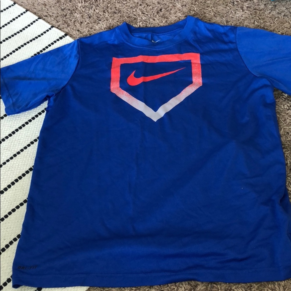 nike dri fit shirt